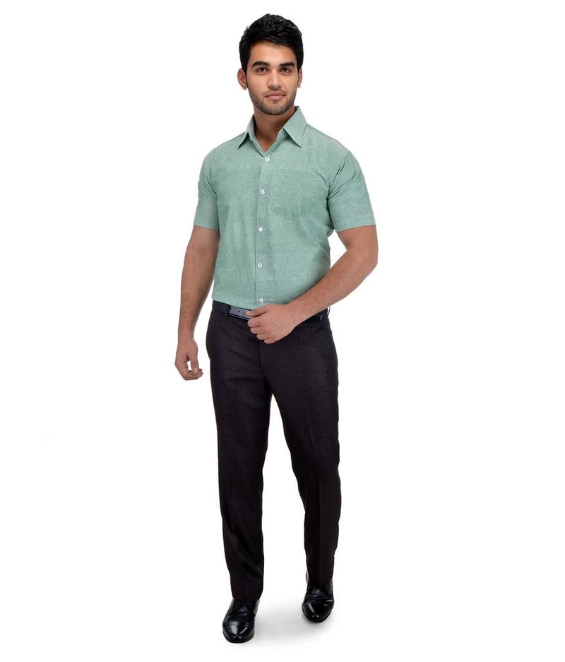 Green Cotton Solid Regular Fit Formal Shirt