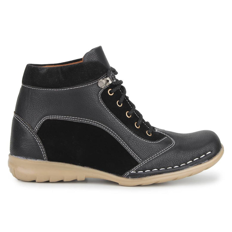 Black Flat Synthetic Leather Boots For Men